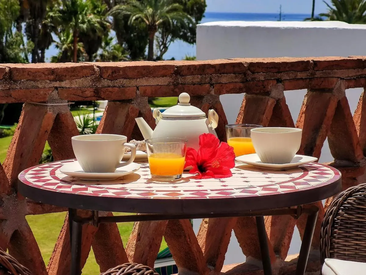 Spacious Beachfront Town House In Estepona With Fully Equipped Kitchen, Pools, Garden, Sea View Spain